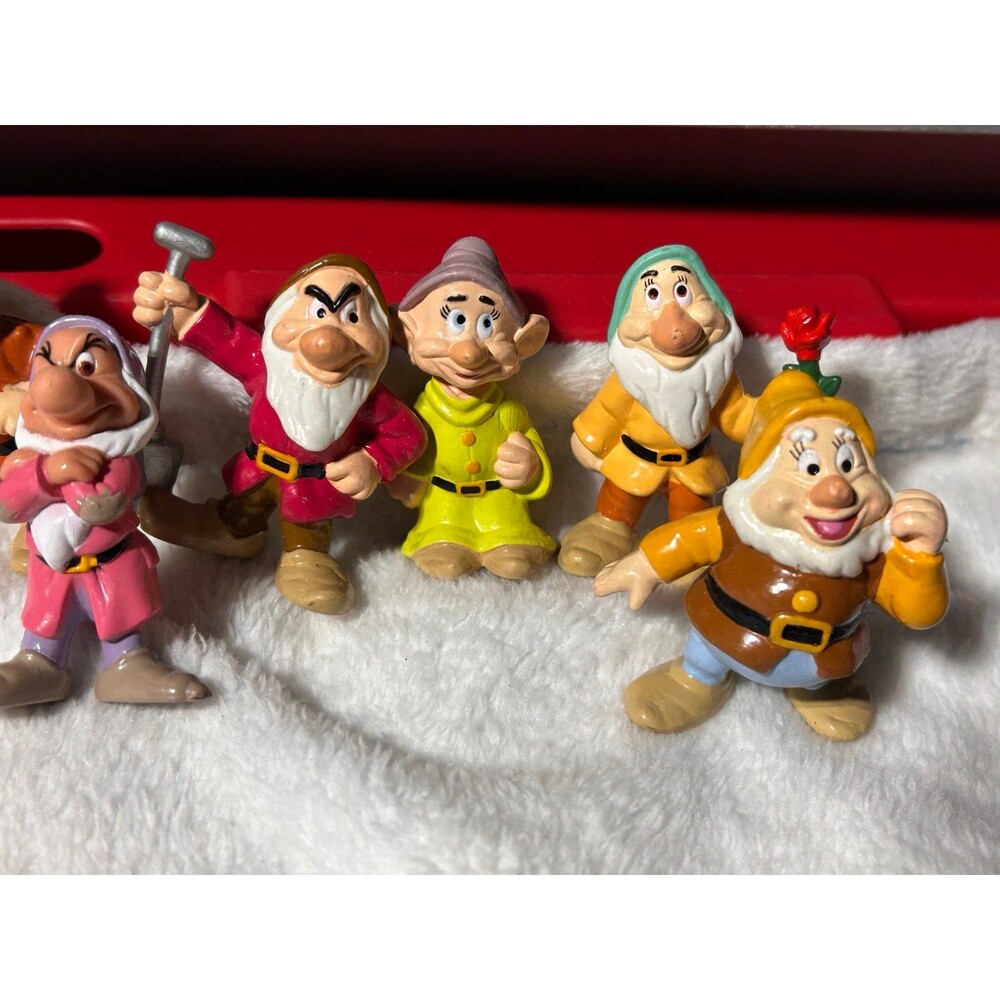 Disney dwarfs - Picture 3 of 6